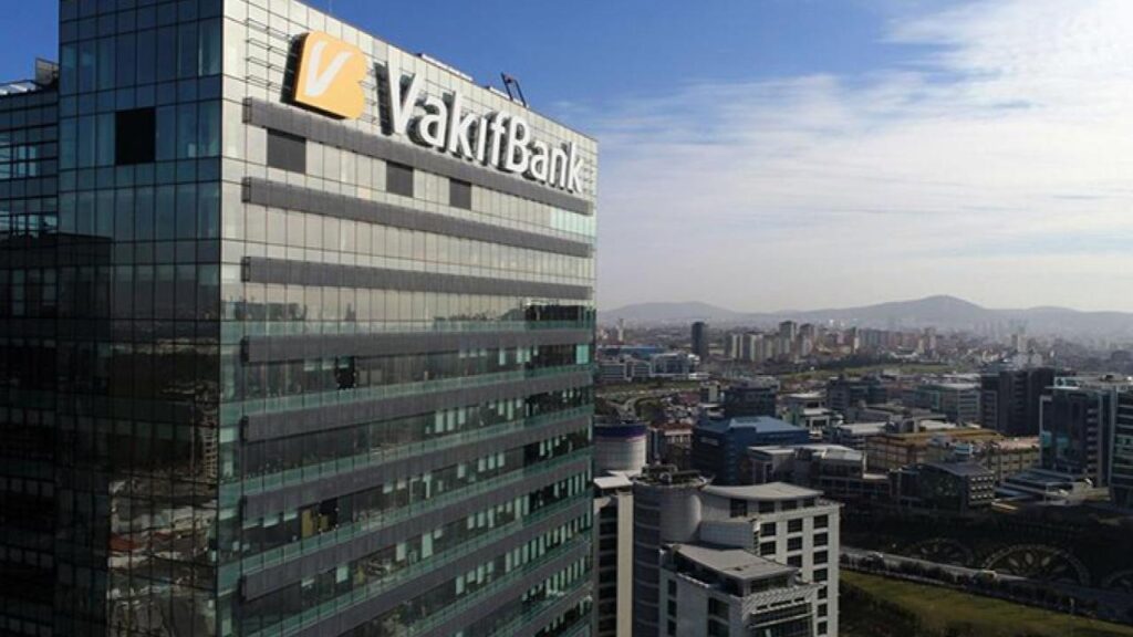 Vakıfbank, aleyhine açılan dava hakkında açıklama yaptı 12 HABERLER, Gündemdekiler, Şirket Haberleri Xekonomi Vakıfbank'tan (VAKBN) SPK başvurusu HABERLER, Gündemdekiler, Şirket Haberleri Xekonomi